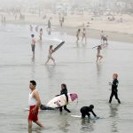 Newport Beach city council votes to keep beach open despite massive crowds